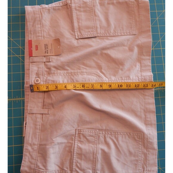 Levi’s Women's '94 Cargo Mini Skirt Size 32 Khaki Tan Beige Mid Rise $59.50 NWT - Picture 7 of 12